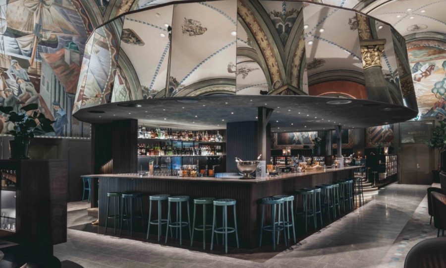 395-reference-frescohallen-822-chair-barstool-lr-7-1.webp