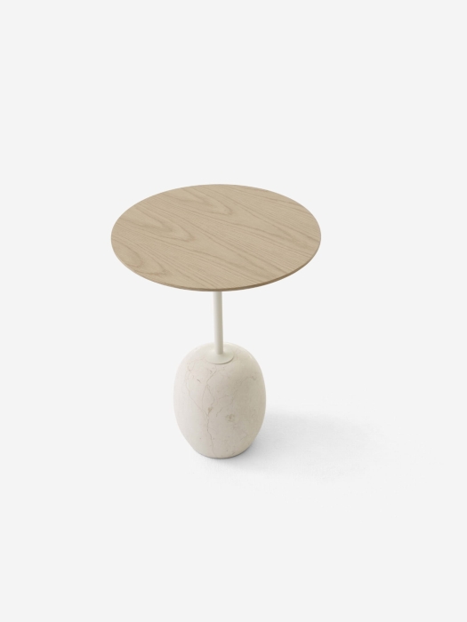 Lato LN8_Crema Diva Marble &amp; Lacquered Oak_closeup.jpg