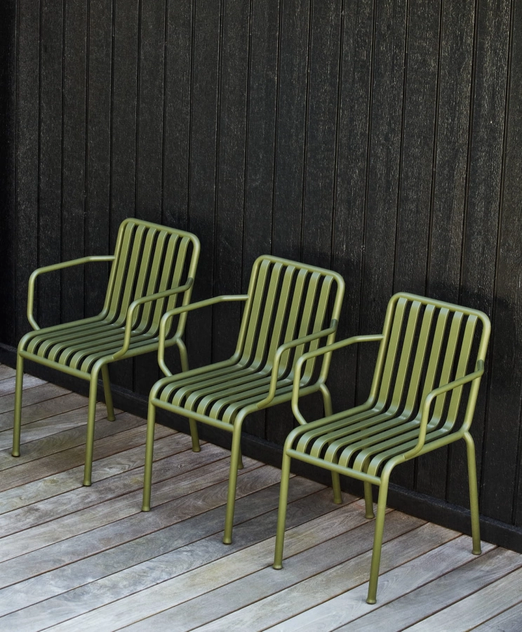 Palissade Armchair olive 01.jpg