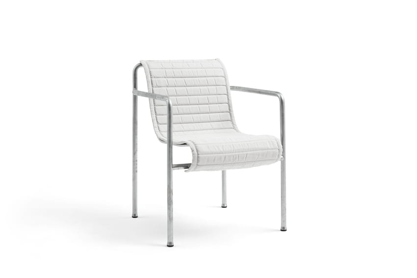 AA608-A234_Palissade Dining Armchair hot galvanised_Palissade Dining Armchair Quilted Cushion sky grey.jpg