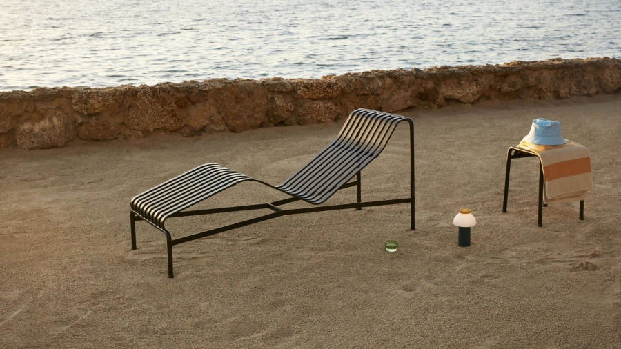 Palissade Chaise Longue anthracite 02.jpg