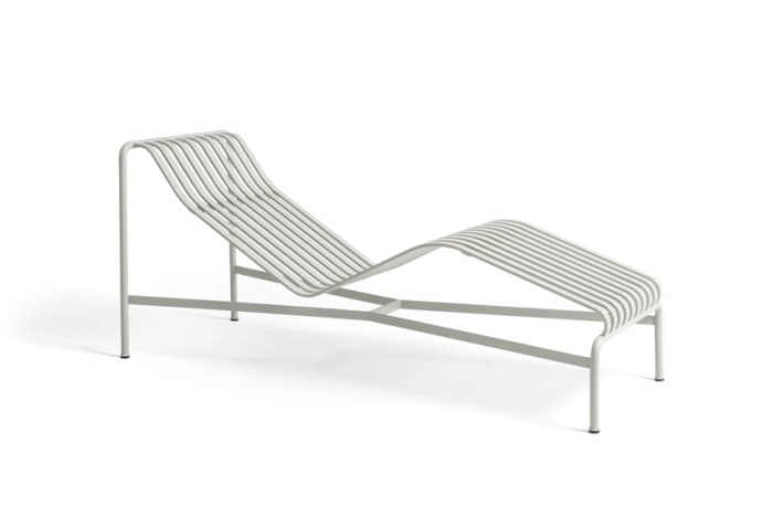 AA614-A221_Palissade Chaise Longue sky grey.jpg