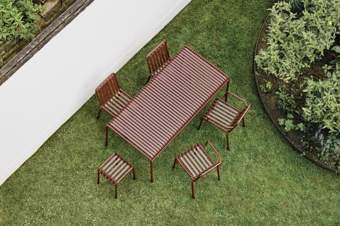 Palissade Table_Palissade Armchair_Palissade Chair_Palissade Stool iron red 01.jpg