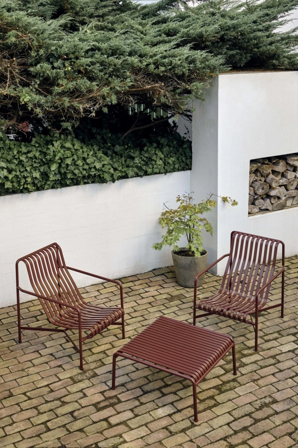 Palissade Lounge Chair High_Palissade Low Table iron red.jpg