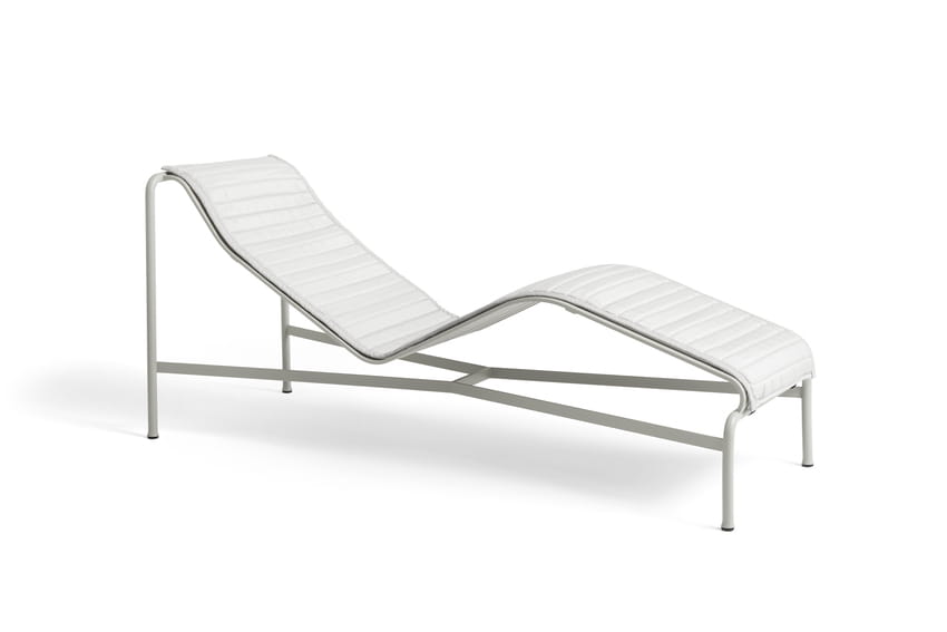 AA614-A221_Palissade Chaise Longue sky grey_Palissade Chaise Longue Quilted Cushion sky grey.jpg