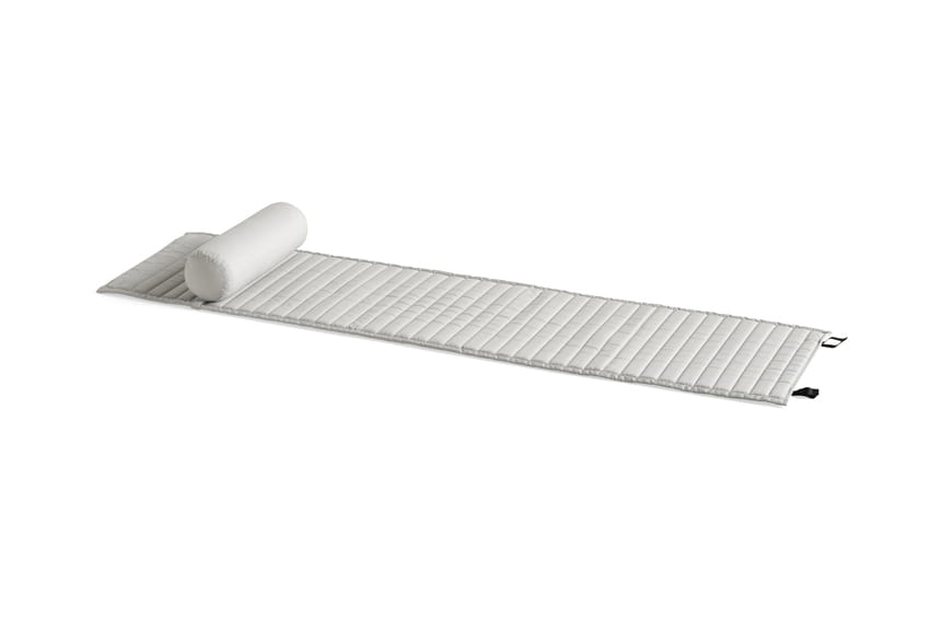 Palissade Chaise Longue Qulited Cushion_Palissade Chaise Longue Headrest Cushion sky grey.jpg