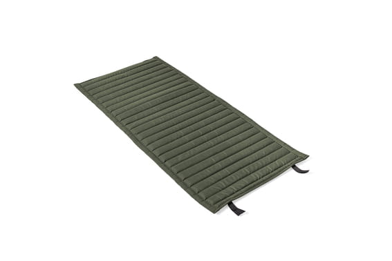 AB562-B293-AB70_Palissade Lounge Chair Low Quilted Cushion olive.jpg