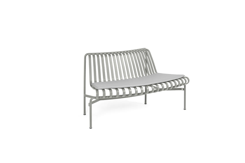 AB725-B547-AH68_Palissade Park Dining Bench Cushion Out sky grey_Palissade Park Dining Bench Out sky grey 1 pcs not free standing.jpg