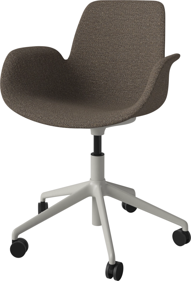 Seed Dining Armchair-Upholstery_5 Starbase with wheels_Memory Dark beige_Grey lacquered steel 02-327-60_00208_angle.png