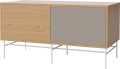 Case HiFi w. base - Medium 48 cm_White lacquered steel_Oiled oak_Grey Hifi fabric_Oiled oak 04-007-86_13100947_angle.png
