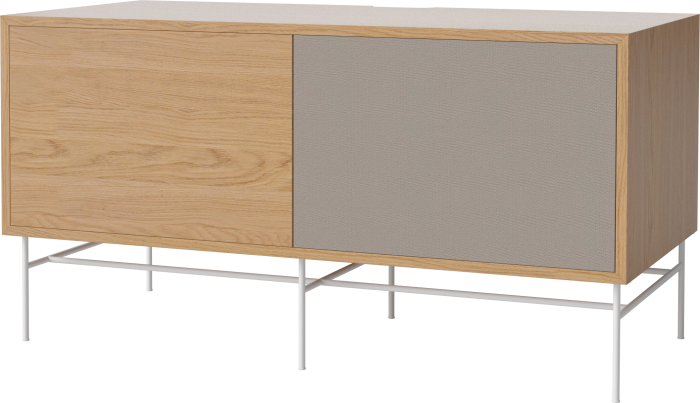 Case HiFi w. base - Medium 48 cm_White lacquered steel_Oiled oak_Grey Hifi fabric_Oiled oak 04-007-86_13100947_angle.png
