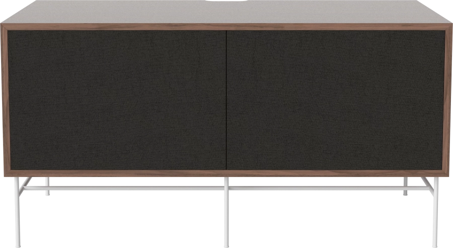 Case HiFi w. base - Medium 48 cm_White lacquered steel_Black fabric_Black fabric_Oiled walnut 04-007-86_13100843.png