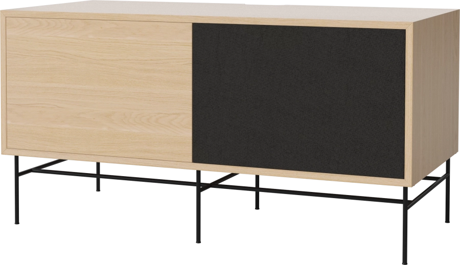Case HiFi w. base - Medium 48 cm_Black lacquered steel_White pigmented oiled oak_Black fabric_White pigmented oiled oak 04-007-86_13101005_angle.png
