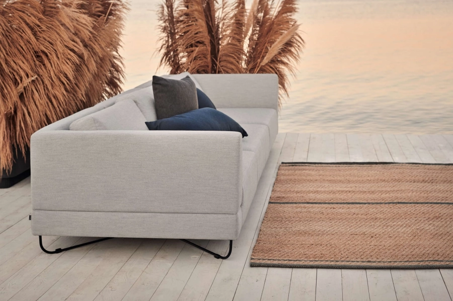 orlando-outdoor-classic-cushion-conwy-highlands_1 (1).jpg
