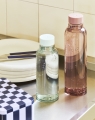Tin Container S dark blue and pink_Barro Plate dia18 set of 2 off-white_Miz Water Bottle 0,54 litre ice blue_0,72 litre mauve.jpg