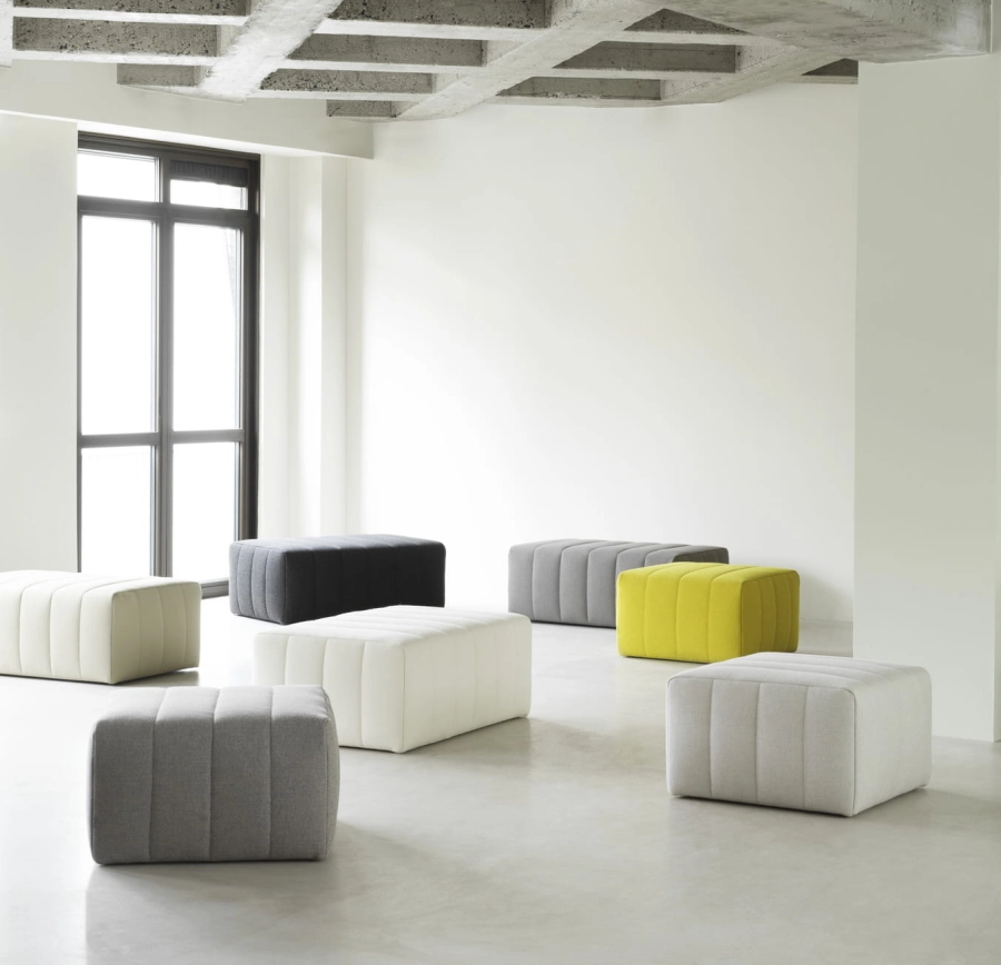 2023_Scene_Pouf_Group_01.jpg