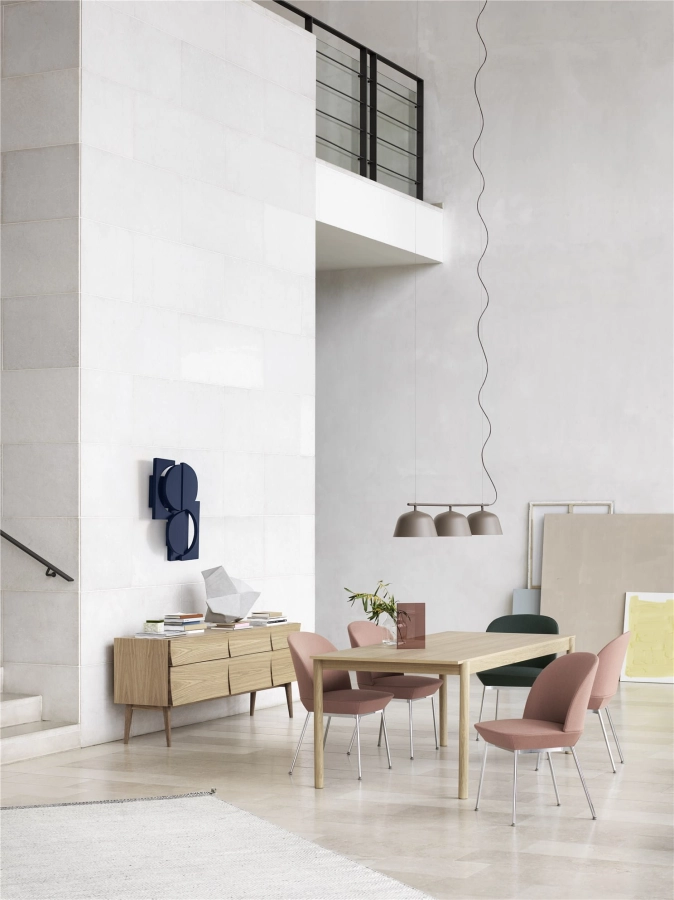 Oslo-side-chair-twill-weave-530-990-chrome-linear-wood-table-oak-reflect-sideboard-ambit-rail-lamp-taupe-2-Muuto-org.jpg