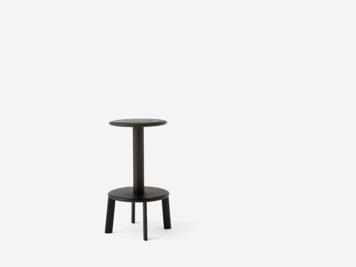 Massif AV39 Counter Stool_Dark Stained Oak and Warm Black_Front.jpg