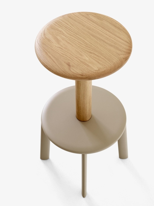 Massif AV40 Bar Stool_Oak and Grey Beige_detail.jpg