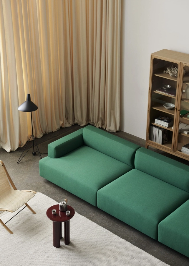 ATD_Retail_2023_ Develius EV2A, EV2B, EV2C_Tung JA3_Collect Rug SC85_Trace SC88_X HM_Tripod HM8_2.jpg