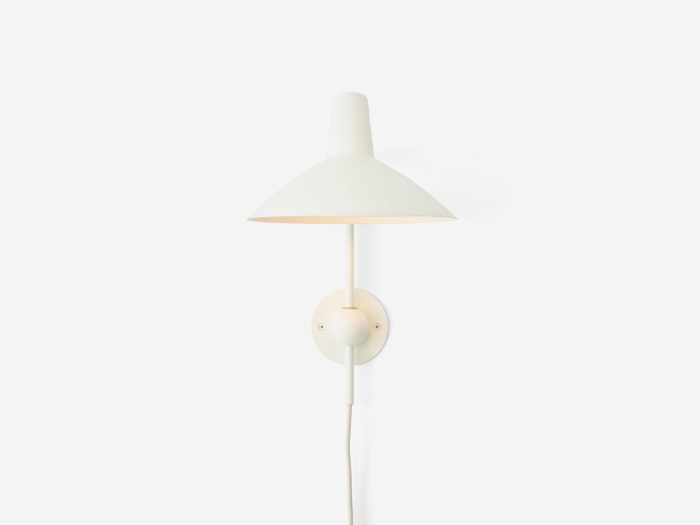 Tripod Wall Lamp HM12_White_Front_light.jpg