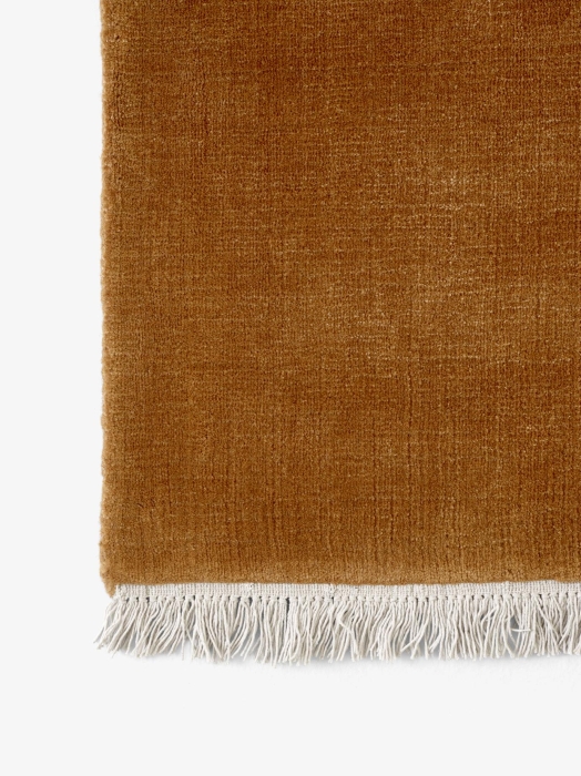 The Moor AP18-AP19_Golden_Brown_fringe_detail.jpg