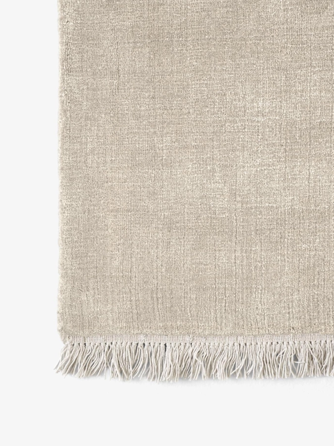 The Moor AP18-AP19_Beige_Dew_fringe_detail.jpg
