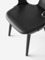 In Between SK2 in Black Lacquered Oak w. Noble Black leather_detail.jpg