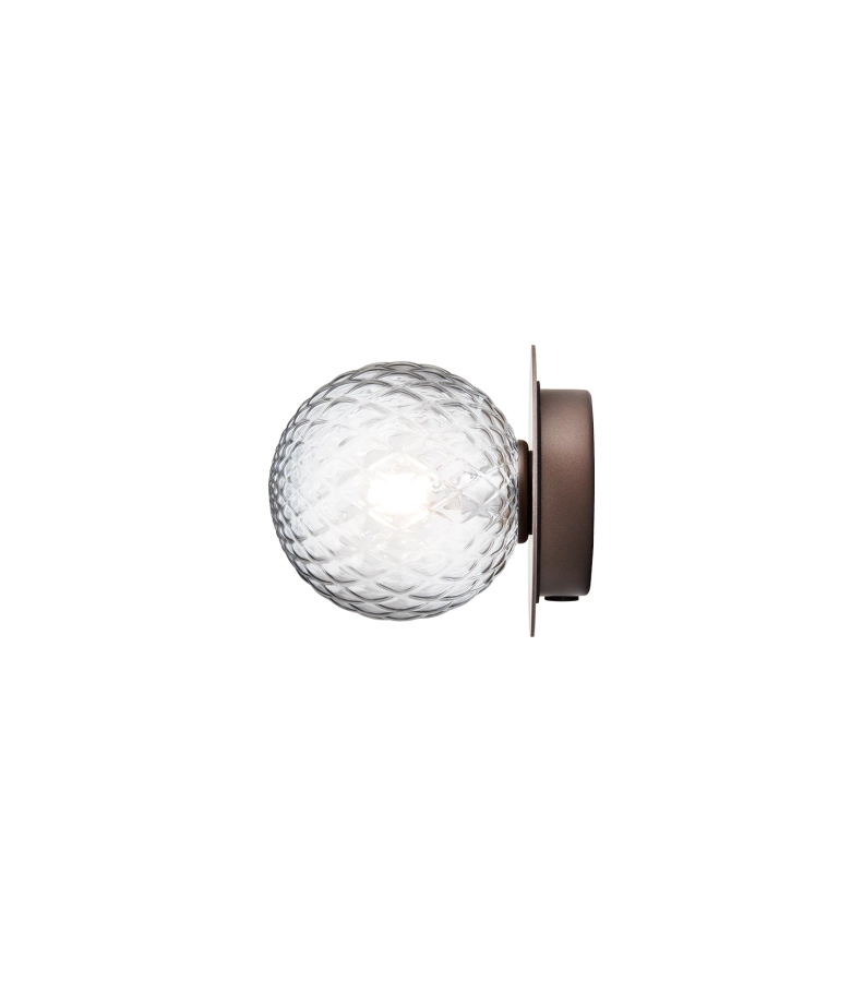 nuura_liila_1_small_dark-bronze_optic_1_on_72ppi_ss23_1460x1660px.png.webp