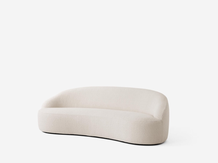 Margas 3-Seater LC4_Black Base w. Karakorum 001_Angled Front.jpg