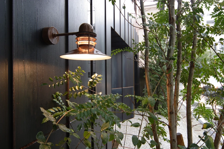 bar-ugle-japan-10-00803-6135-50048.webp