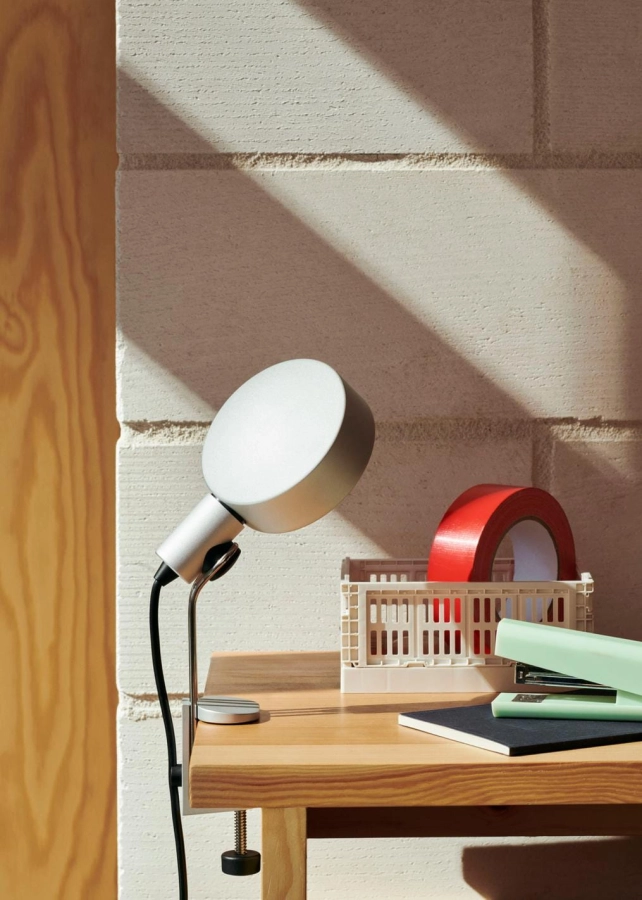 Cupola Clip Lamp clear anodised_HAY Colour Crate Mini Set of 2 off-white.jpg