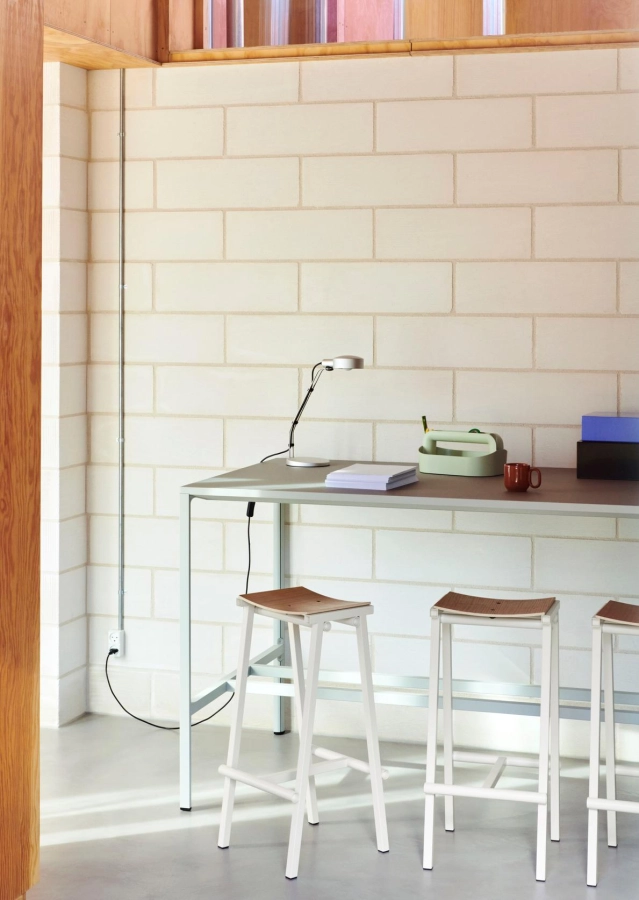 Taburete 8 Bar Stool H75 wb lacquered oak veneer seat eggshell powder coated base_Cupola Desk Lamp clear anodised.jpg