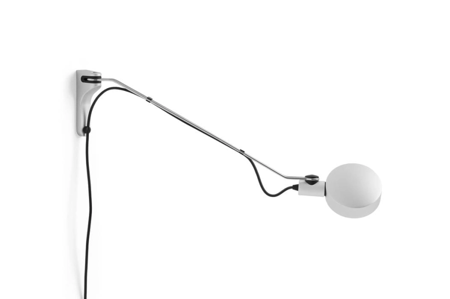 AE055-B524_Cupola Wall Lamp clear anodised 02.jpg