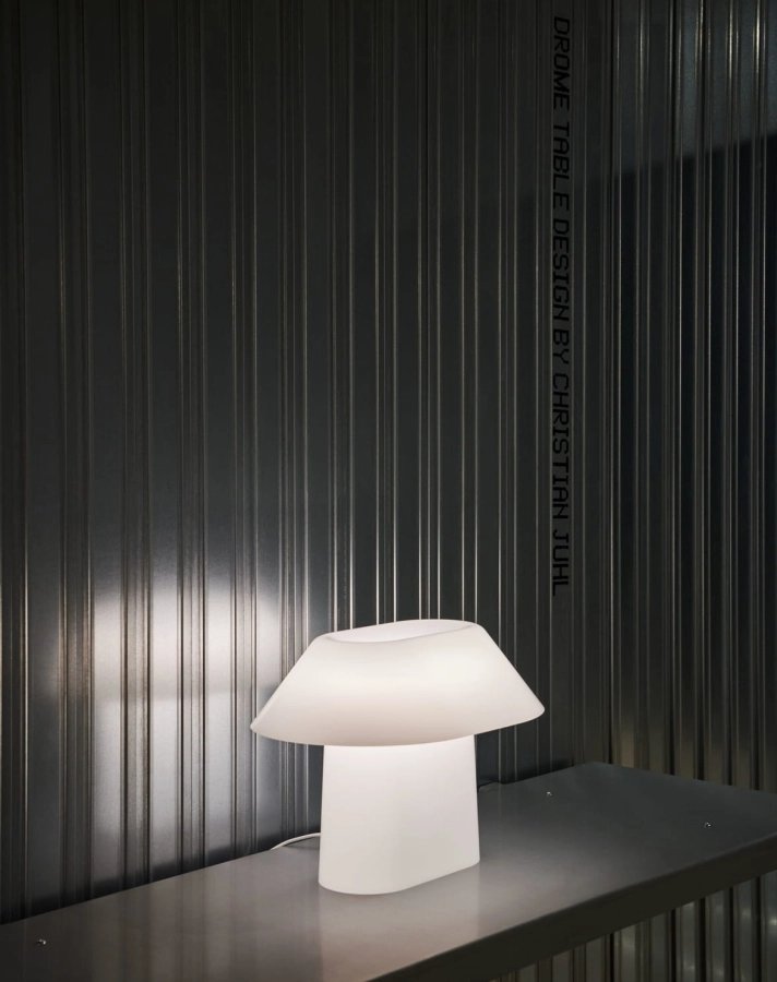 3DOD 2024_Drome Table Lamp white opal acrylic.jpg