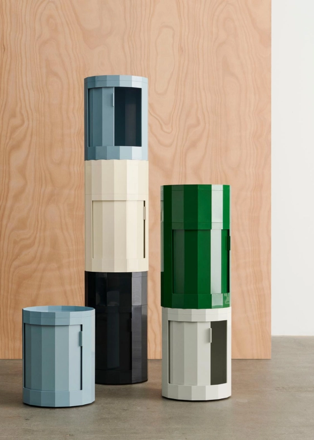 Facet Cabinet family 03.jpg
