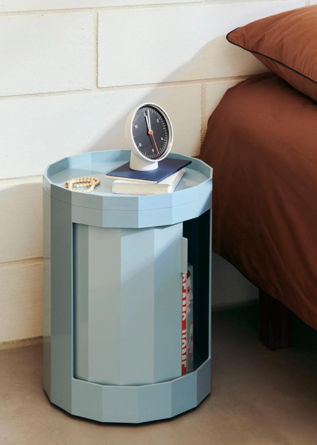 Facet Cabinet incl. feet and castors Low misty blue_Table Clock black.jpg