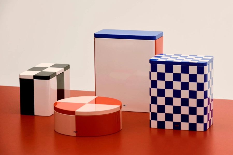 Tin Container M black and off-white_Tin Container Round red and soft pink_Tin Container XL off-white and blue and red_Tin Container L blue and off-white.jpg