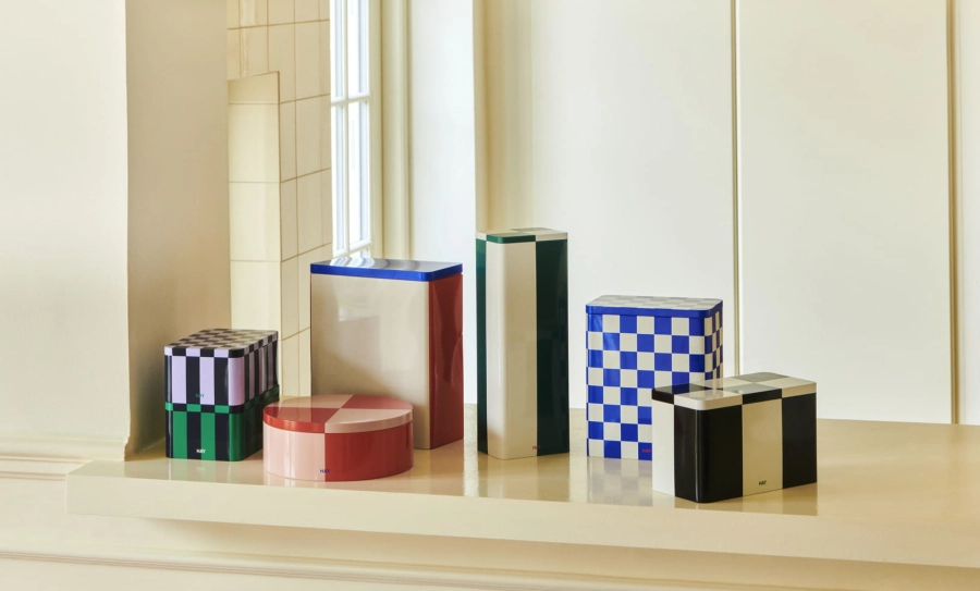 Tin Container family 03.jpg