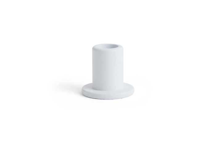 AE375-A601-AB84_Tube Candleholder Concrete S light blue.jpg