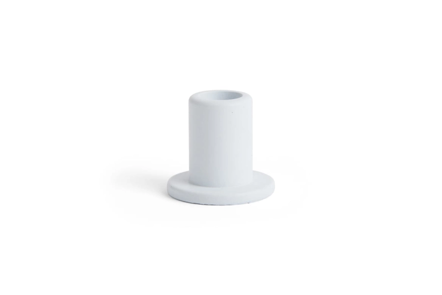 AE375-A601-AB84_Tube Candleholder Concrete S light blue.jpg