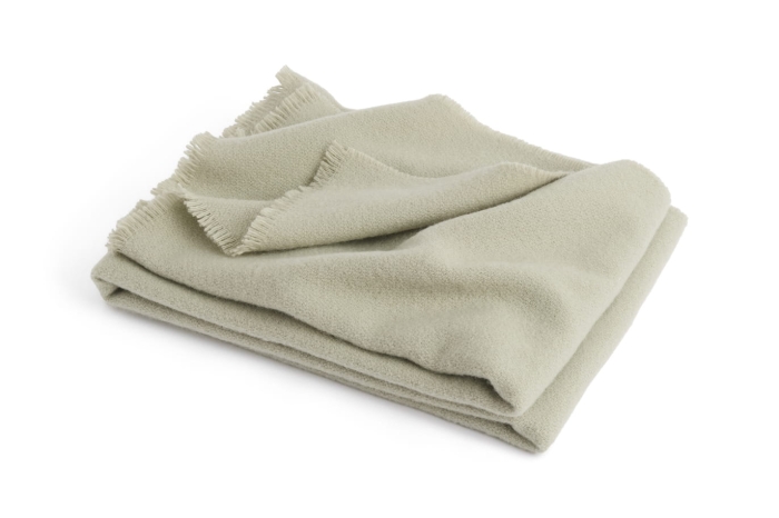 AE373-D809-AG39_Mono Throw warm grey.jpg