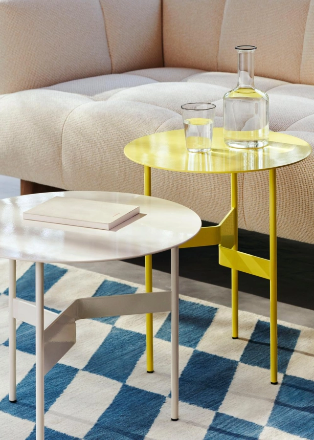 Shim Coffee Table dia54xH44 eggshell_Shim Coffee Table dia45xH51 custard_Shift Kelim Rug W140xL200 blue.jpg