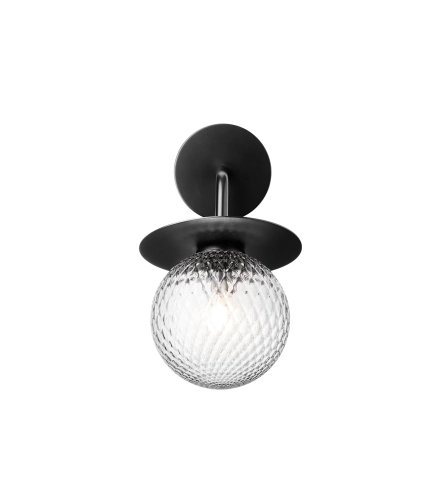 nuura_liila_wall_outdoor_black_optic_1_on_72ppi_aw22.png.webp
