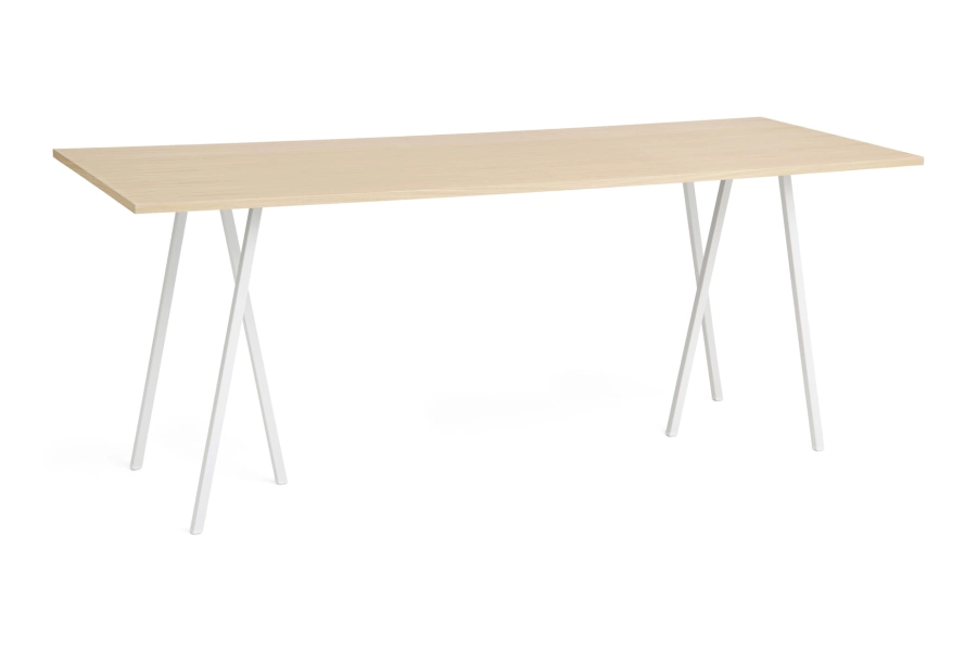 AA899-A345-AO35_Loop Stand High Table L250x92,5xH97_wb lacquered oak tabletop_white powder coated steel frame.jpg