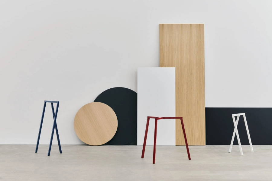 Loop Stand family 02.jpg