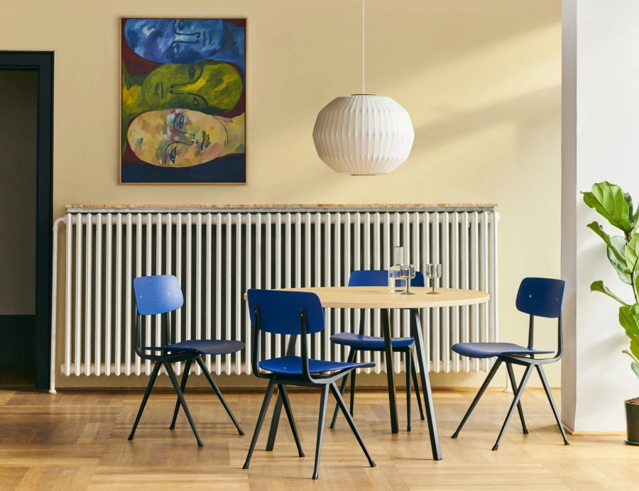 Loop Stand Round Table Ø120xH74 wb lacquered oak tabletop black powder coated steel frame_Result Chair dark blue wb lacquer oak seat and back black base_Nelson Angled Sphere Bubble Pendant M 02.jpg