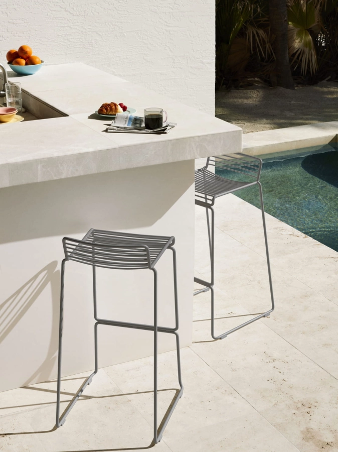 Hee Bar Stool asphalt grey.jpg
