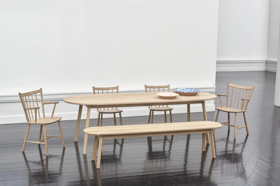 Triangle Leg Table_Triangle Leg Bench_J42_J41.jpg
