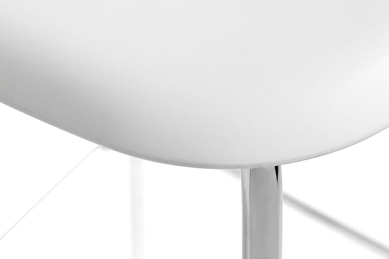1991293509000_Soft Edge P30_Base chromed steel_Seat white_Detail.jpg